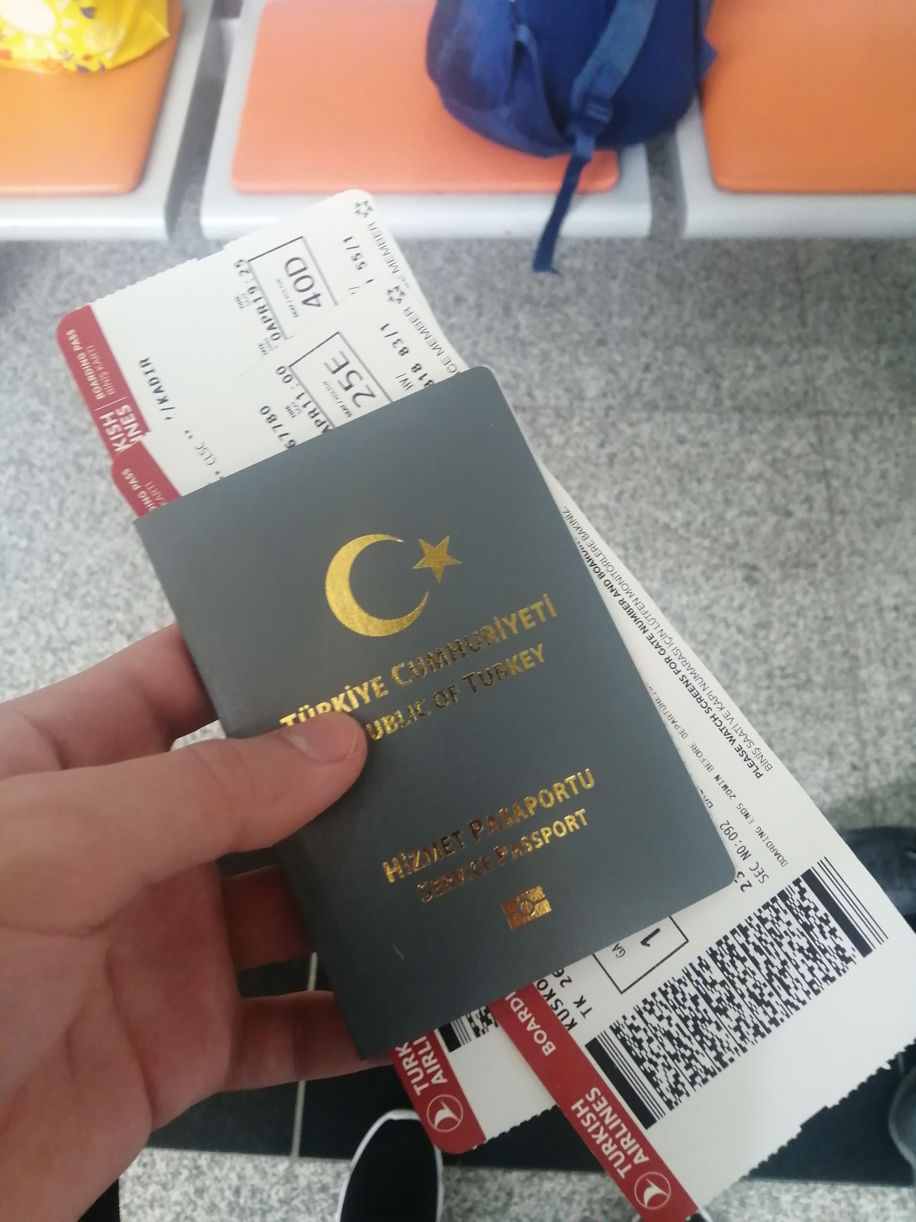 Romanyadaki kardeş okulumuz olan ..' a 1 haftalık misafir olduk. İlk defa yurtdışındaki insanlarla tanışma, iletişime geçme fırsatımın olduğu benim için unutulmaz haftalardan biriydi. Bu süreçte .. okulundaki bilişim takımındaki takım çalışmasını yakından görebilme imkanım oldu. Çoğu şeye karşı farklı bakış açısı kazanabildiğim bir haftaydı. Bu deneyimi kazanmama sebep olan Halil Duman, Emre Yüksel öğretmenlerime çok teşekkür ediyorum
